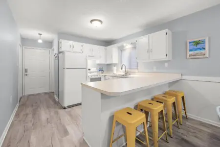 18 18 W 18