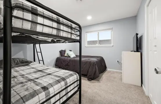 26 26 W 26