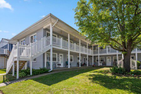 02 808 St Louis Ave 2